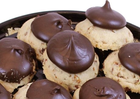 Accent Item - Turtles sweets from Robert Fresh Market