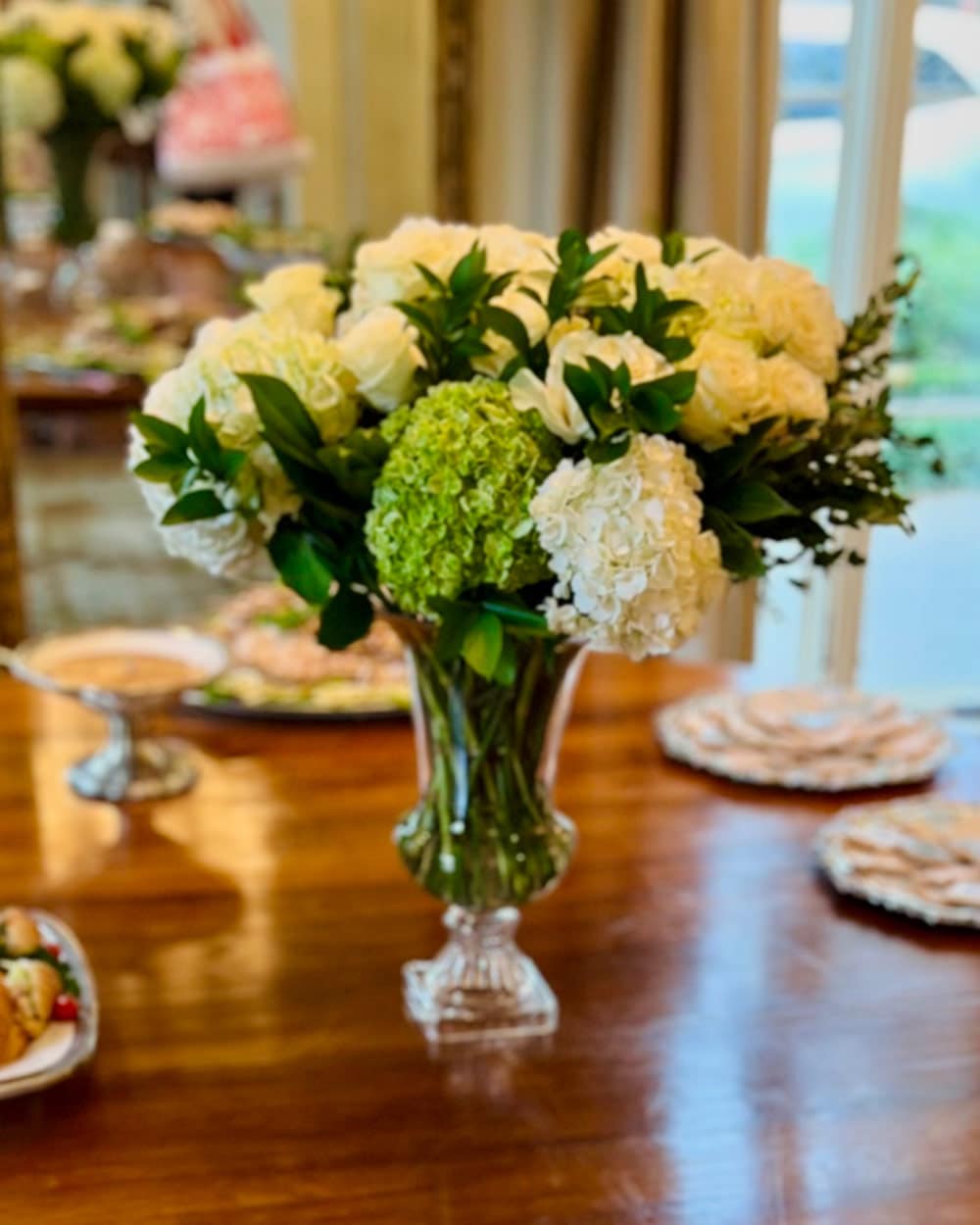 Robért Fresh Market Custom Florals