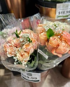 Roses at Robért Fresh Market